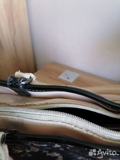 Продам женскую сумку