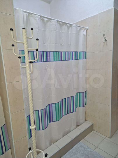 Комната 30 м² в 1-к., 1/6 эт.