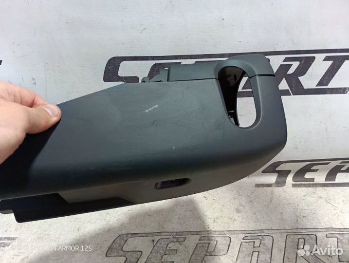 Кожух рулевой колонки Volkswagen Passat B7 1.4