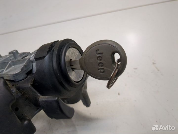 Колонка рулевая Jeep Wrangler, 2003