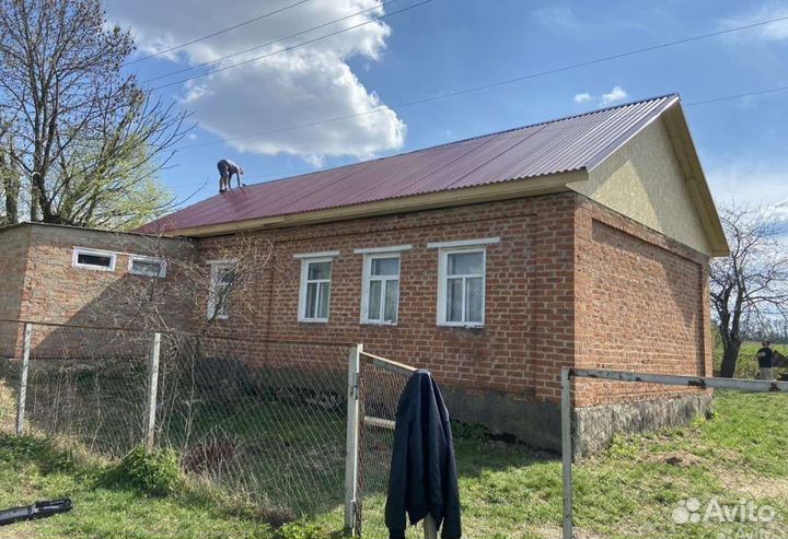 Бригада строителей