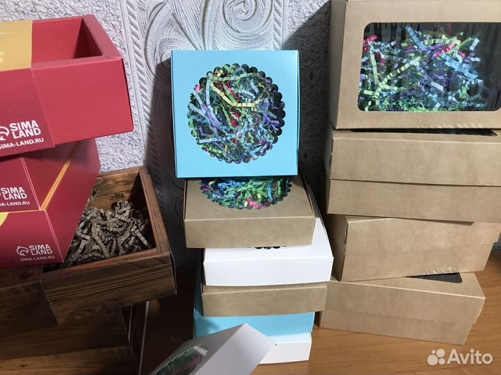 Коробки подарочные с наполнителем