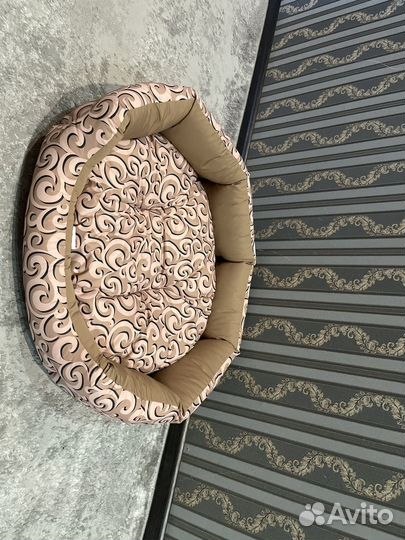 Лежанка для собак и кошек