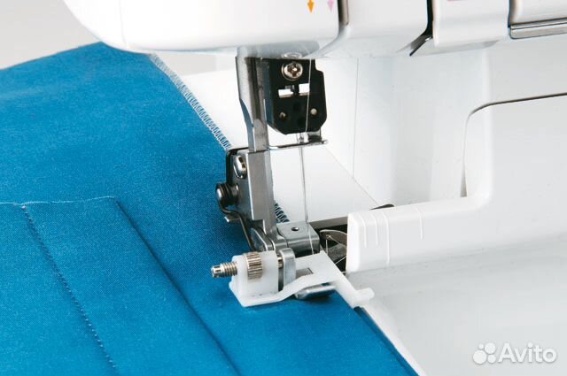 Лапка Brother для потайной строчки (для оверлока)