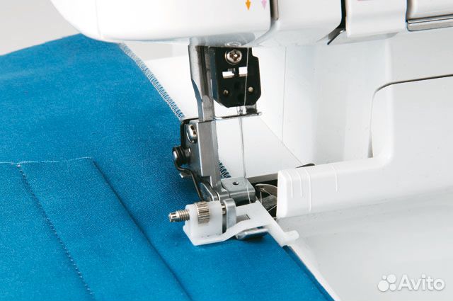 Лапка Brother для потайной строчки (для оверлока)