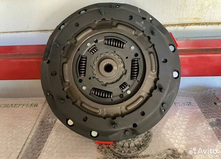 Сцепление в сборе Ford Focus 3 5522300/5295832