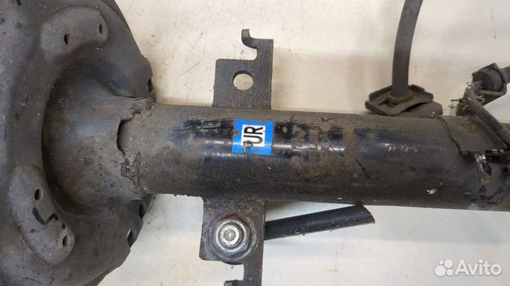 Амортизатор подвески Nissan X-Trail (T32) 2013, 2014