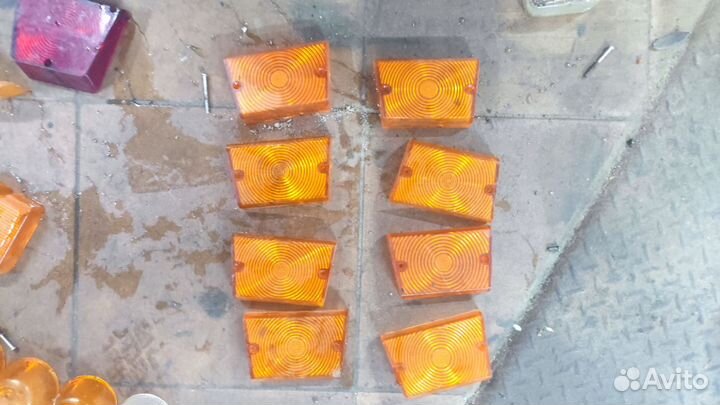 Рассеиватели задних фонарей газ 24