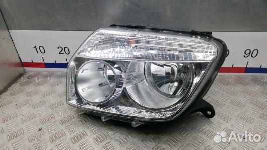 Фара левая dacia duster 1 (9KR02MR01)