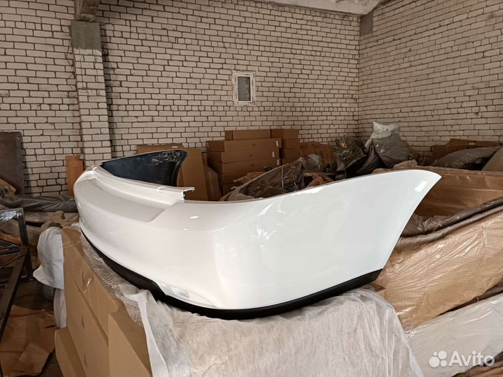 Бампер задний приора 2 седан белый (белое облако)