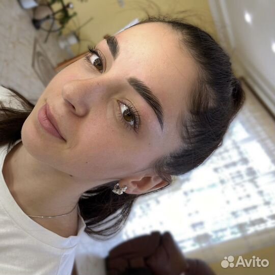 Ламинирование бровей, окрашивание бровей