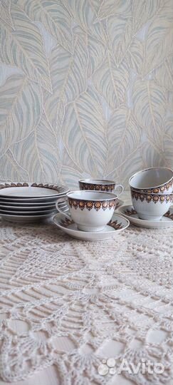 Набор фарфоровой посуды