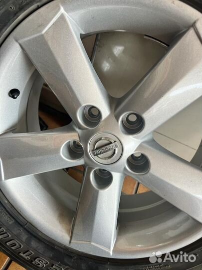 Зимние шины на Nissan r16