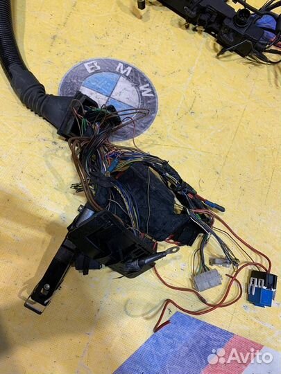 Проводка двигателя BMW 7 E38 1997