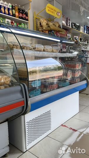 Витринный холодильник