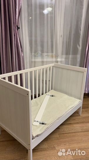 Детская кровать IKEA с матрасом