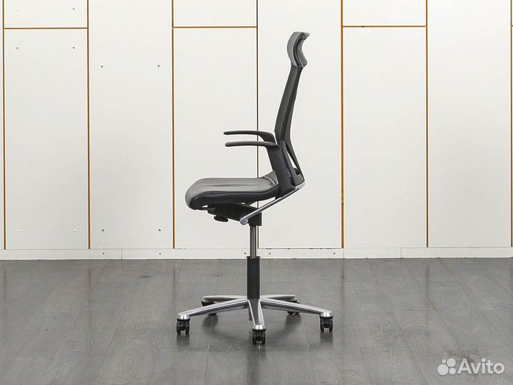 Кресло для руководителя Wilkhahn Modus Small 274/7
