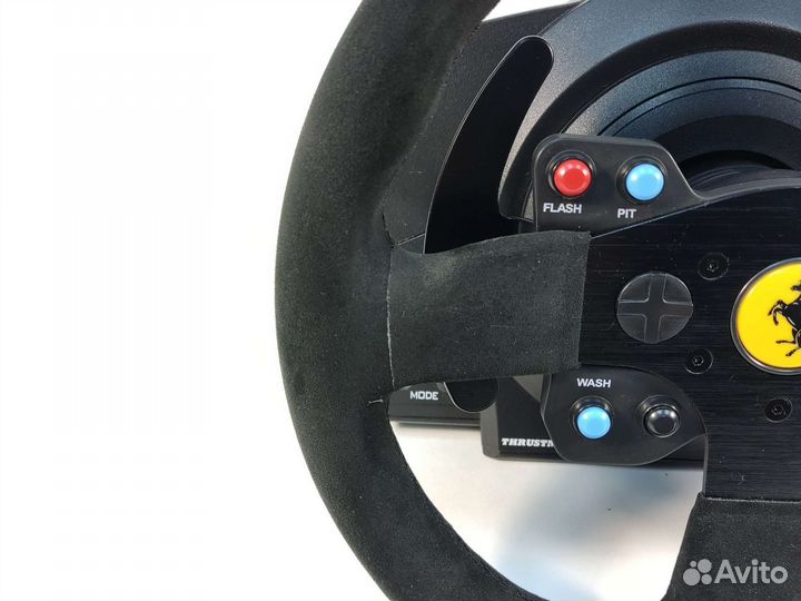 ThrustMaster T300 Alcantara Edition