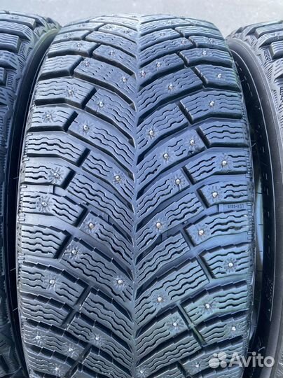 Michelin X-Ice North 4 215/55 R17 98T