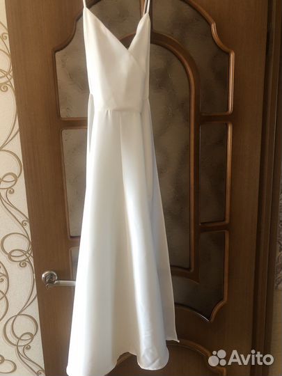 Комбинезон брючный, платья летние и на выпускной