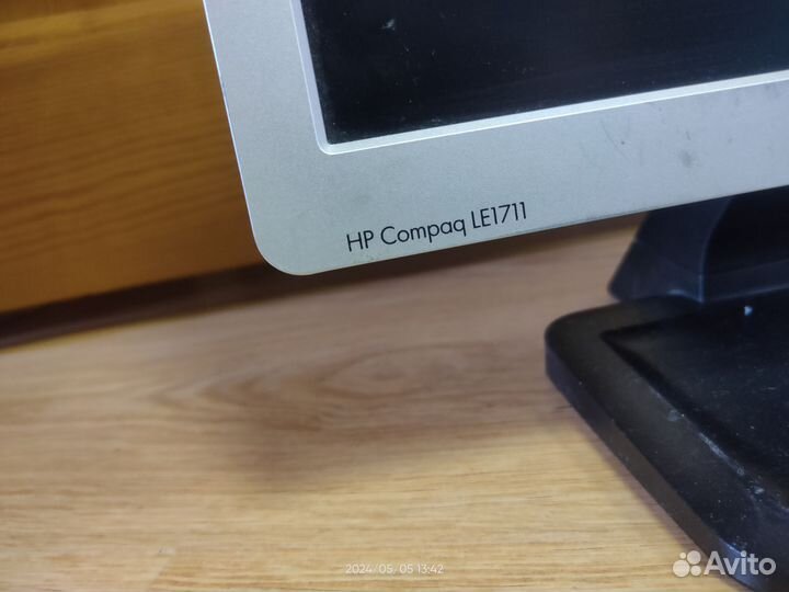 Монитор для компьютера 17 дюймов