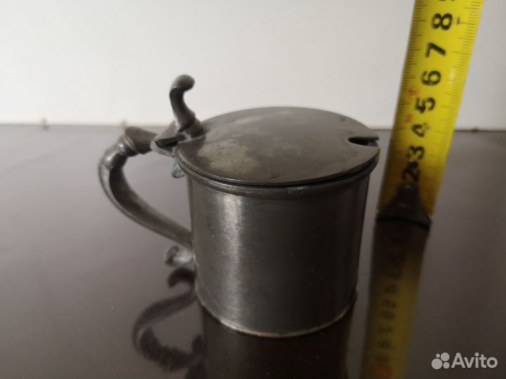 Старинная сахарница