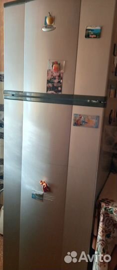 Холодильник whirlpool