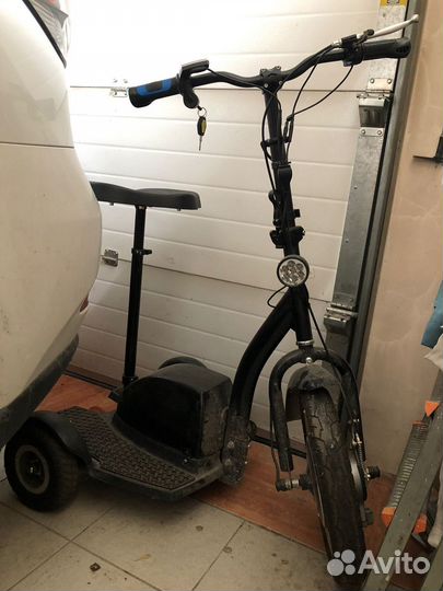 Трех колёсный самокат