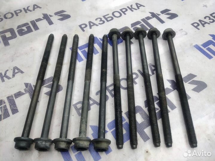 Болт головки блока цилиндров Skoda Yeti 5L 1.2 TSI