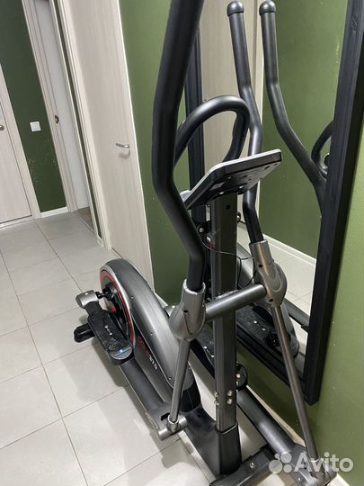 Эллиптический тренажер Cardio power