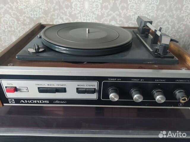Проигрыватель винила Akords stereo