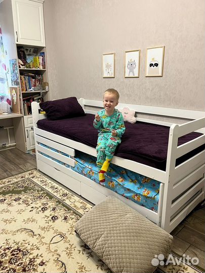 Кровать для двоих детей с ящиками