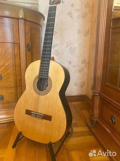 Акустическая гитара (Испания)