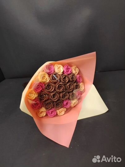 Шоколадные Розы - 29 шт в Букете