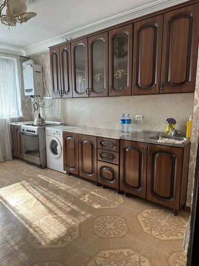 2-к. квартира, 56 м², 1/5 эт.