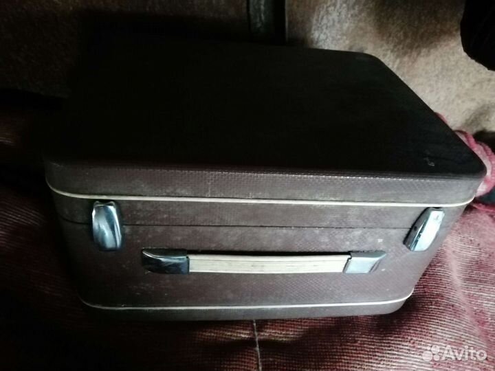 Магнитофон катушечный(раритет)