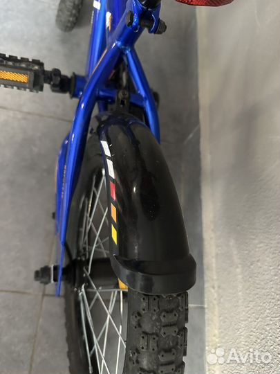 Детский велосипед 16