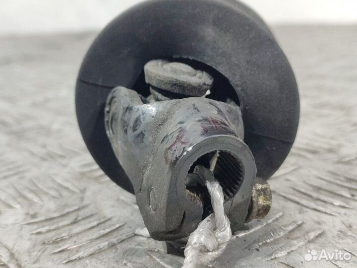 Рулевой карданчик Nissan Serena KVC23 CD20T 1996