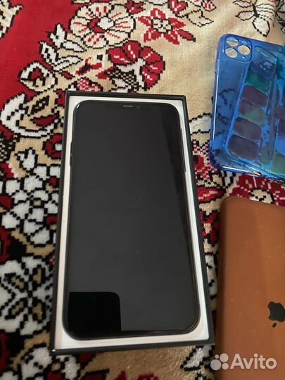 iPhone 11 Pro Max, 64 ГБ