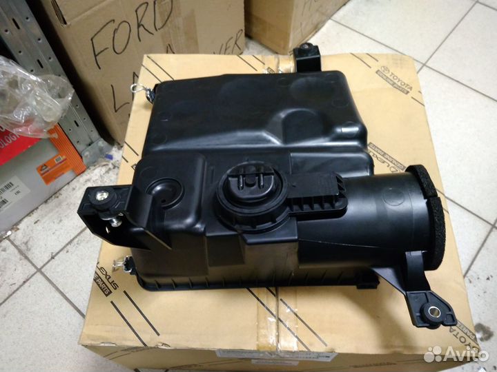 Корпус воздушного фильтра toyota