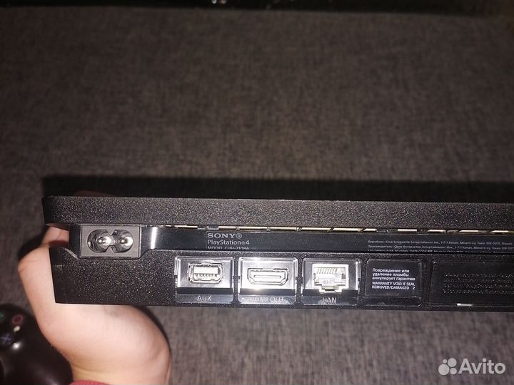 Sony PS4 slim 500