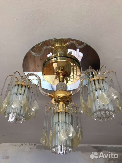 Люстра потолочная бу