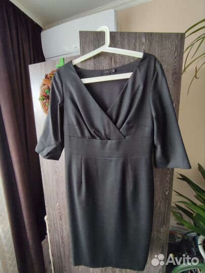 Платье женское 46 48