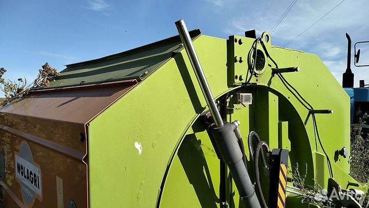 Пресс-подборщик WOLAGRI Columbia R12, 2013