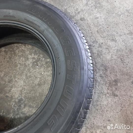 Bridgestone Dueler H/T 265/65 R17