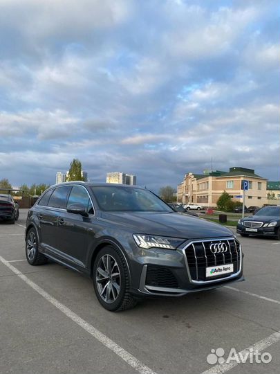 Audi Q7 3.0 AT, 2022, 20 500 км