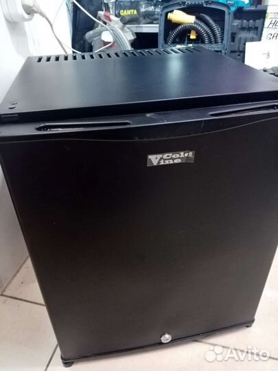 Холодильник минибар мст-30В