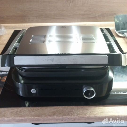 Электрогриль Gorenje GCG2100S