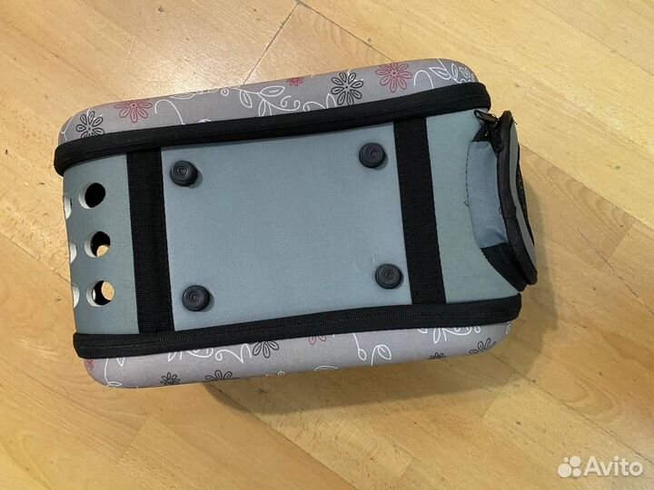 Переноска для кошки/маленькой собаки