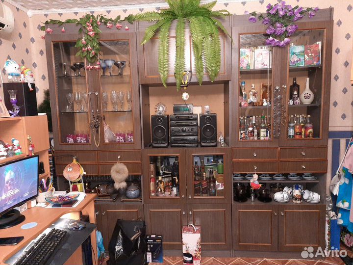 Шкафы и стенки